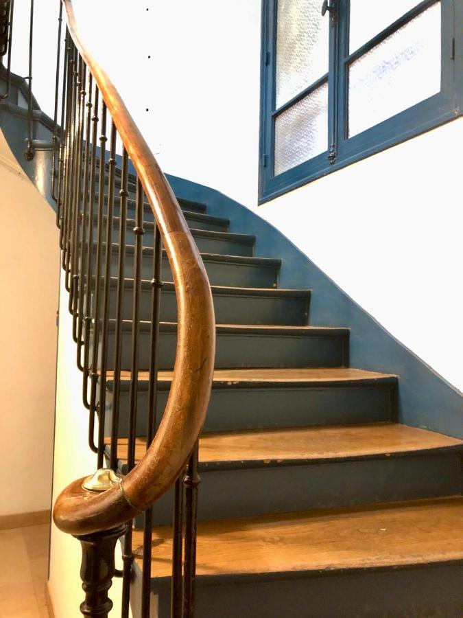 פריז Rare Appartement D'Architecte En Haut De Montmartre מראה חיצוני תמונה